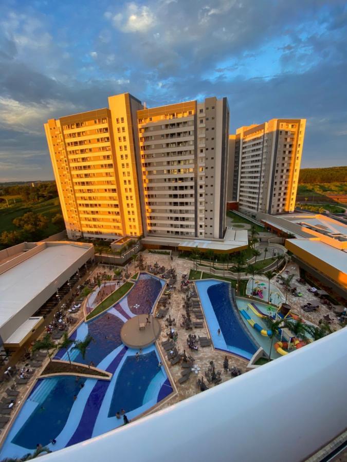 Apartamento Dentro De Resort Proximo Do Thermas Dos Laranjais Olímpia Exteriör bild