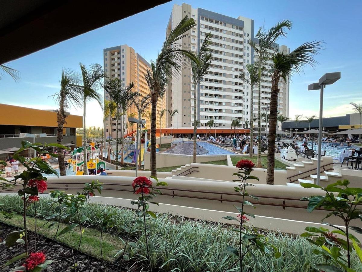 Apartamento Dentro De Resort Proximo Do Thermas Dos Laranjais Olímpia Exteriör bild